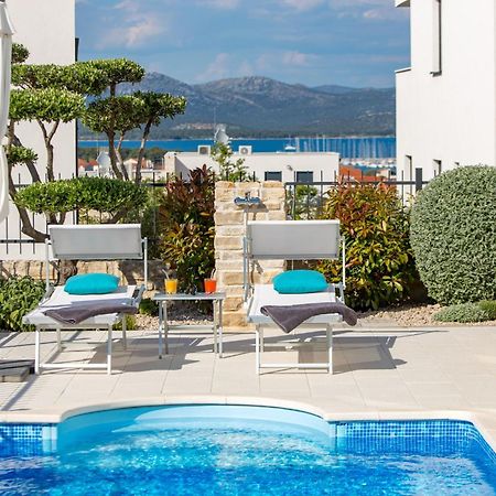 Luxury Apartment Hyperion With Private Pool And Garden Murter Exterior foto