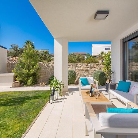 Luxury Apartment Hyperion With Private Pool And Garden Murter Exterior foto