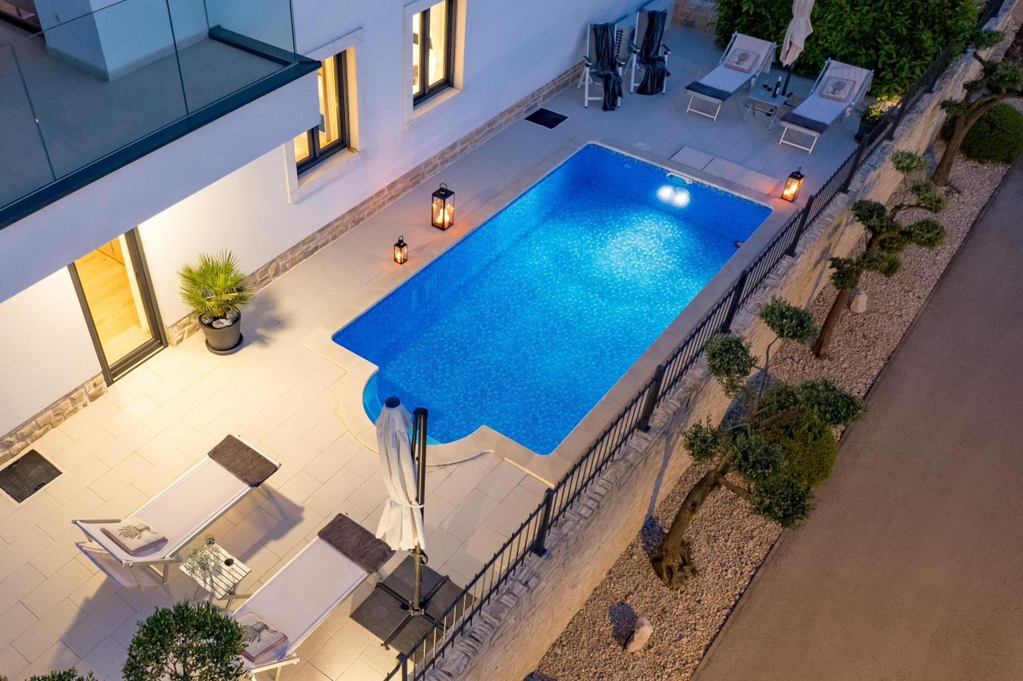 Luxury Apartment Hyperion With Private Pool And Garden Murter Exterior foto