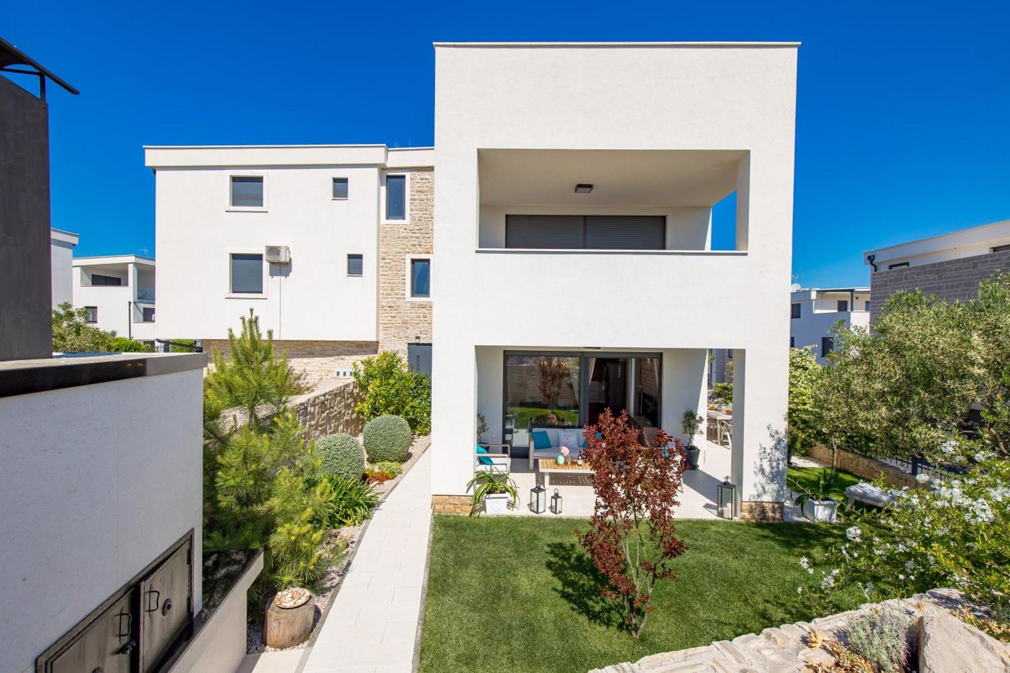 Luxury Apartment Hyperion With Private Pool And Garden Murter Exterior foto