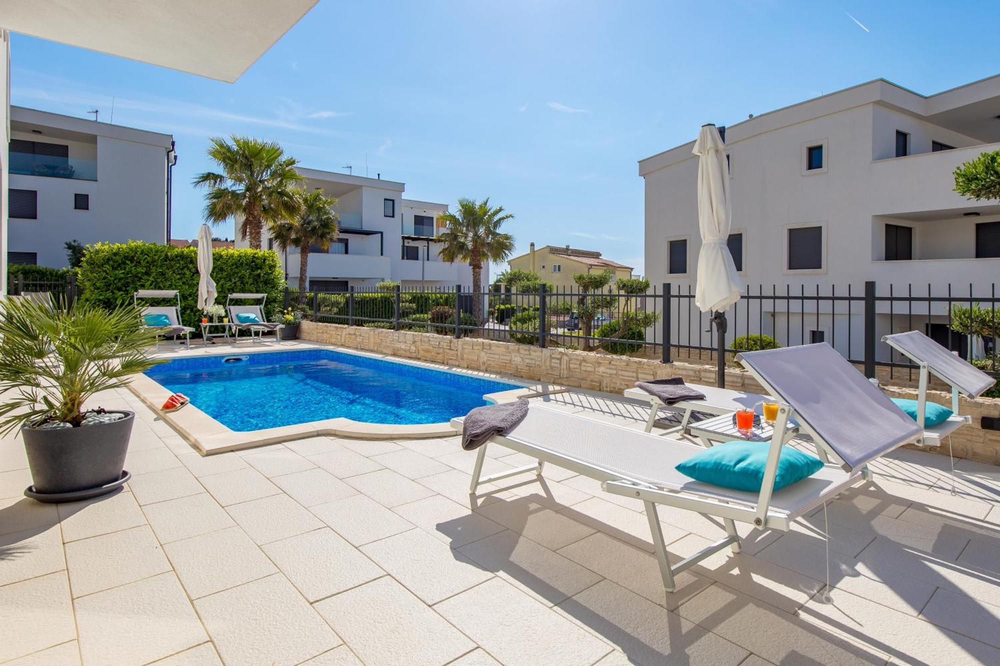 Luxury Apartment Hyperion With Private Pool And Garden Murter Exterior foto